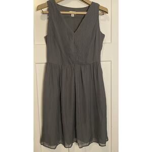 Tevolio Size 10 Gray Evening Cocktail Gown Formal Dress Sleeveless EUC